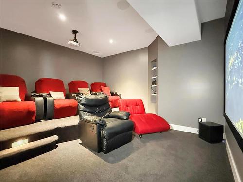 34 Lakeview Drive, Brandon, MB - Indoor With Fireplace