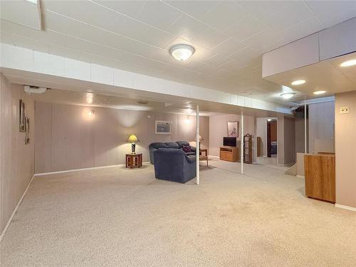 64 Noonan Drive, Brandon, MB - Indoor