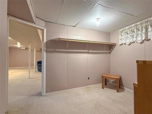 64 Noonan Drive, Brandon, MB - Indoor