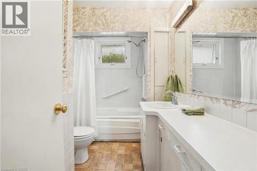 227 Glancaster Road, Ancaster, ON 