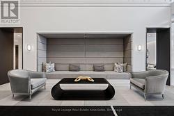 Lobby - 