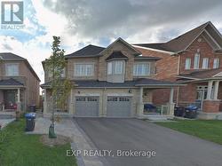 3086 OZZIE DRIVE  Mississauga, ON L5M 0V9