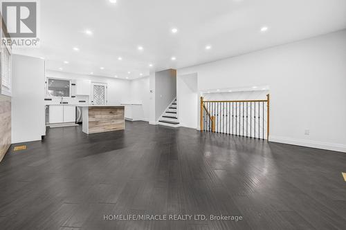 81 Watson Crescent, Brampton, ON - Indoor