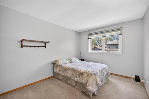 190 Willowbend Cr, Winnipeg, MB 