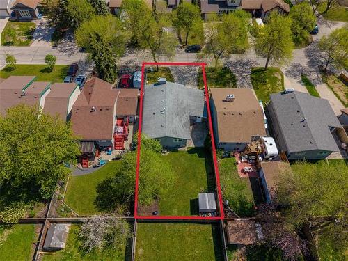 190 Willowbend Cr, Winnipeg, MB 