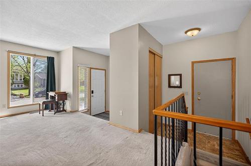 190 Willowbend Cr, Winnipeg, MB 