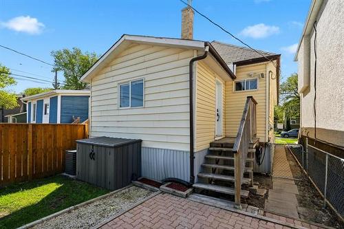 441 Morley Ave, Winnipeg, MB 