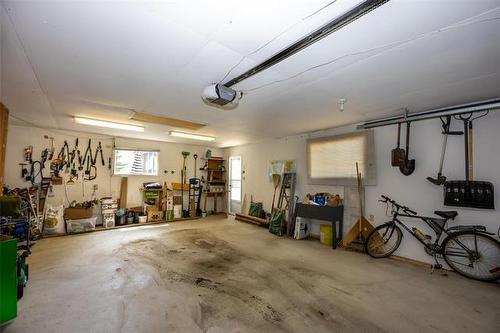 42 Village Dr, Ste Anne, MB 