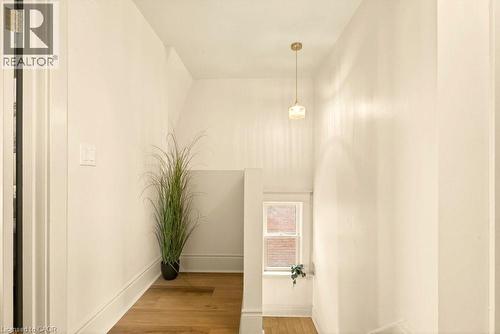 106 Grosvenor Avenue N, Hamilton, ON - Indoor Photo Showing Other Room