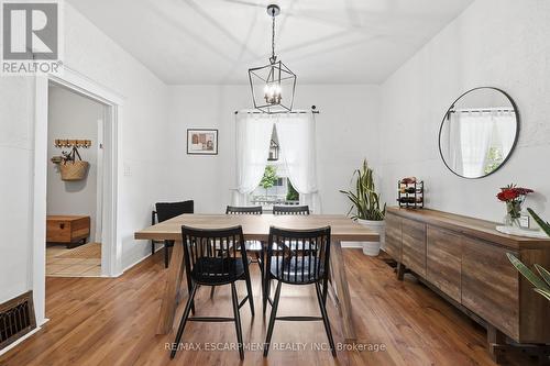 23 East 21St Street, Hamilton, ON - Indoor Photo Showing Dining Room