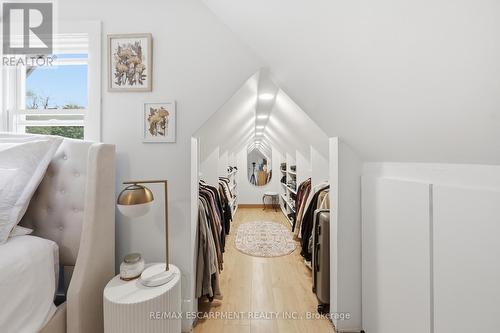23 East 21St Street, Hamilton, ON - Indoor Photo Showing Laundry Room