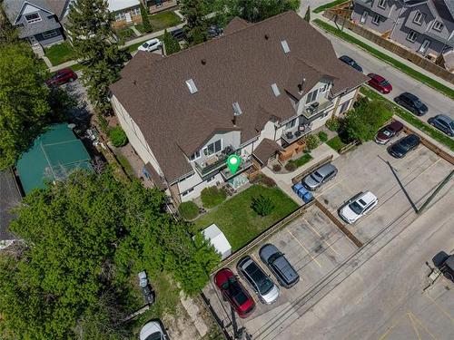103-176 Thomas Berry St, Winnipeg, MB 