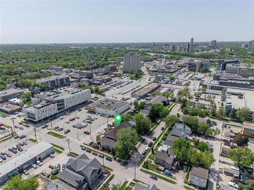 103-176 Thomas Berry St, Winnipeg, MB 