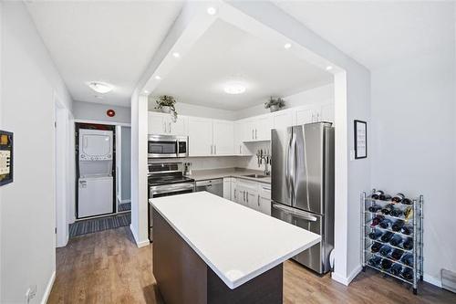 103-176 Thomas Berry St, Winnipeg, MB 
