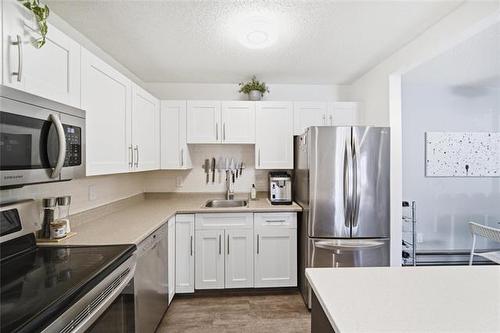 103-176 Thomas Berry St, Winnipeg, MB 