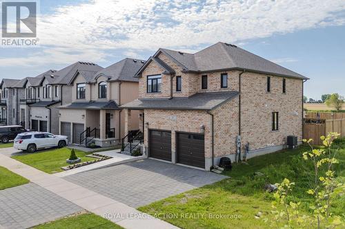 87 Grandville Circle, Brant, ON - Outdoor With Facade