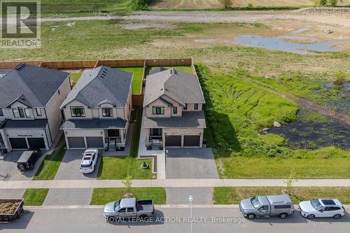 87 Grandville Circle, Brant, ON - Outdoor With Facade