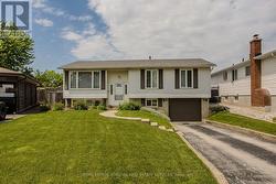 3125 MICHAEL CRESCENT  Burlington, ON L7M 1V3