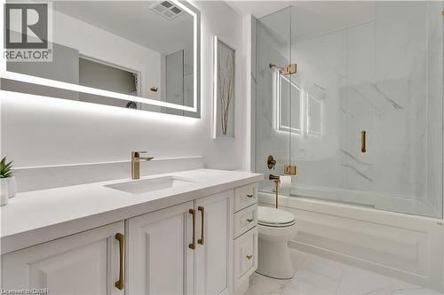 410 King Street W Unit# 506, Kitchener, ON - Indoor Photo Showing Bathroom