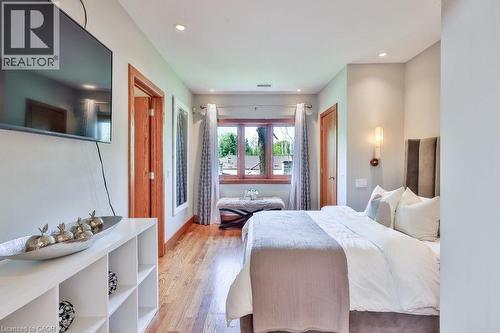 1188 Birchview Drive, Mississauga, ON - Indoor Photo Showing Bedroom