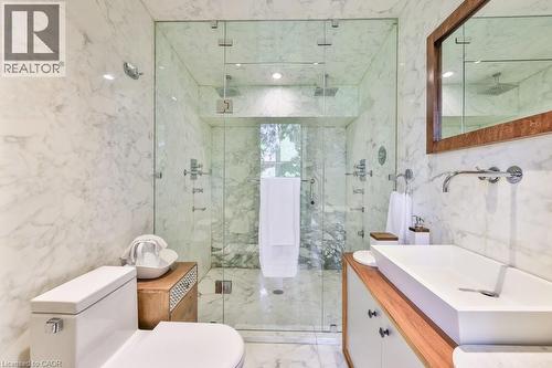 1188 Birchview Drive, Mississauga, ON - Indoor Photo Showing Bathroom