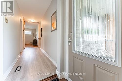 27 Sora Drive, Mississauga, ON - Indoor Photo Showing Other Room