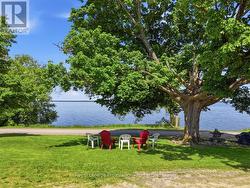 906 N BIG ISLAND ROAD Prince Edward County (Sophiasburg Ward), ON K0K 1W0