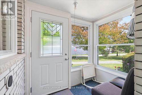 906 N Big Island Road, Prince Edward County (Sophiasburg Ward), ON - Indoor Photo Showing Other Room