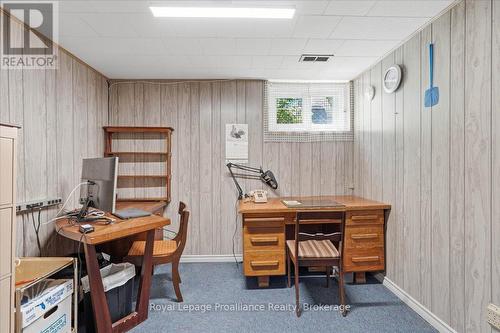 906 N Big Island Road, Prince Edward County (Sophiasburg Ward), ON - Indoor Photo Showing Other Room