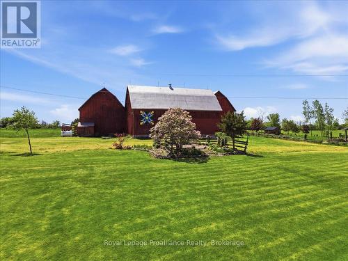 906 N Big Island Road, Prince Edward County (Sophiasburg Ward), ON - Outdoor