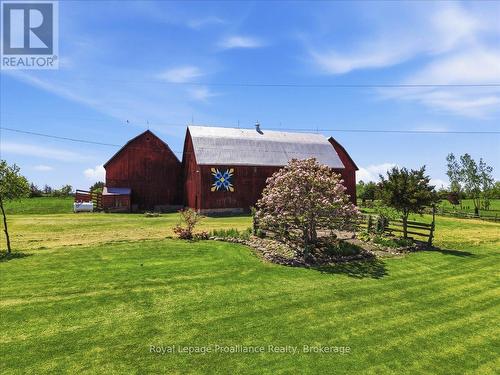906 N Big Island Road, Prince Edward County (Sophiasburg Ward), ON - Outdoor