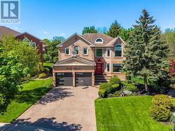 25 GOLLOP CRESCENT  Halton Hills, ON L7G 5P1