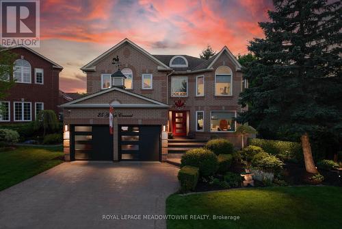 25 Gollop Crescent, Halton Hills, ON - Outdoor With Facade