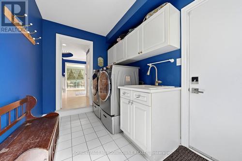 25 Gollop Crescent, Halton Hills, ON - Indoor Photo Showing Laundry Room