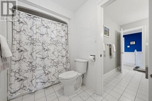 25 Gollop Crescent, Halton Hills, ON - Indoor Photo Showing Bathroom