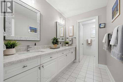 25 Gollop Crescent, Halton Hills, ON - Indoor Photo Showing Bathroom
