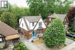 163 LONGWOOD Avenue N  Hamilton, ON L8S 3V8