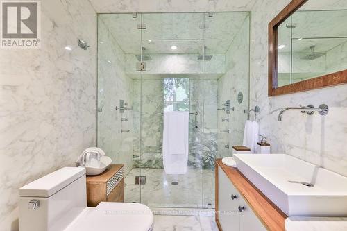 1188 Birchview Drive, Mississauga, ON - Indoor Photo Showing Bathroom