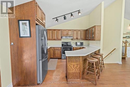 12072 Sixth Line, Halton Hills, ON - Indoor Photo Showing Kitchen
