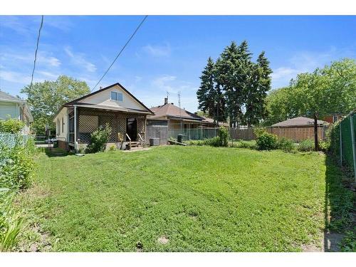663 Brock Street, Windsor, ON - Outdoor