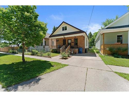 663 Brock Street, Windsor, ON - Outdoor