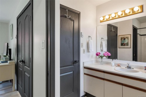 556 Marine View, Cobble Hill, BC 