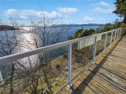 #10C-2315 Mackinnon Rd, Pender Island, BC 