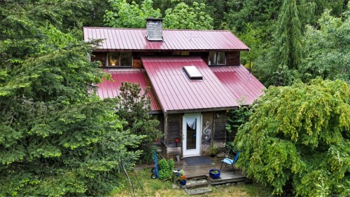 1865 Oldham Rd, Shawnigan Lake, BC 