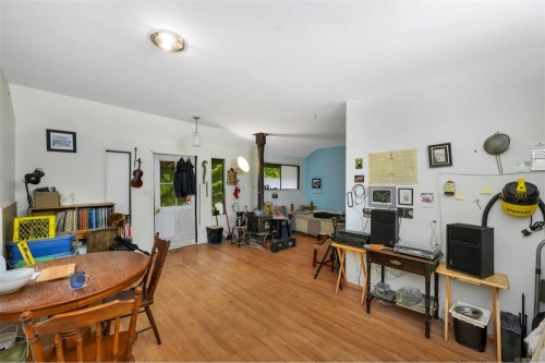 1865 Oldham Rd, Shawnigan Lake, BC 
