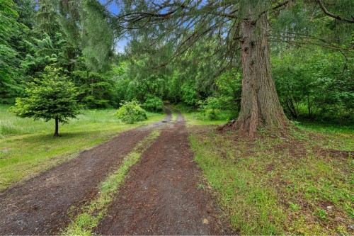 1865 Oldham Rd, Shawnigan Lake, BC 