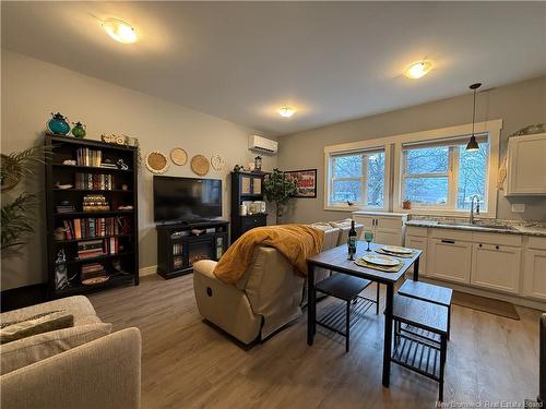 98 Mcnair Dr, Nackawic, NB 