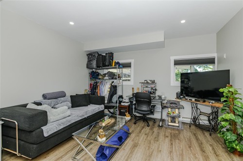 749 Walfred Rd, Langford, BC 