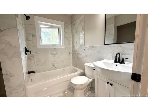 80 Saint Pierre, Rogersville, NB 