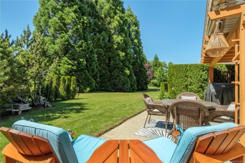 824 Marguerite Rd, Campbell River, BC 